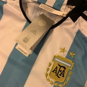 It is the most amazing jersey, it is the jersey of the World Cup Champion.new